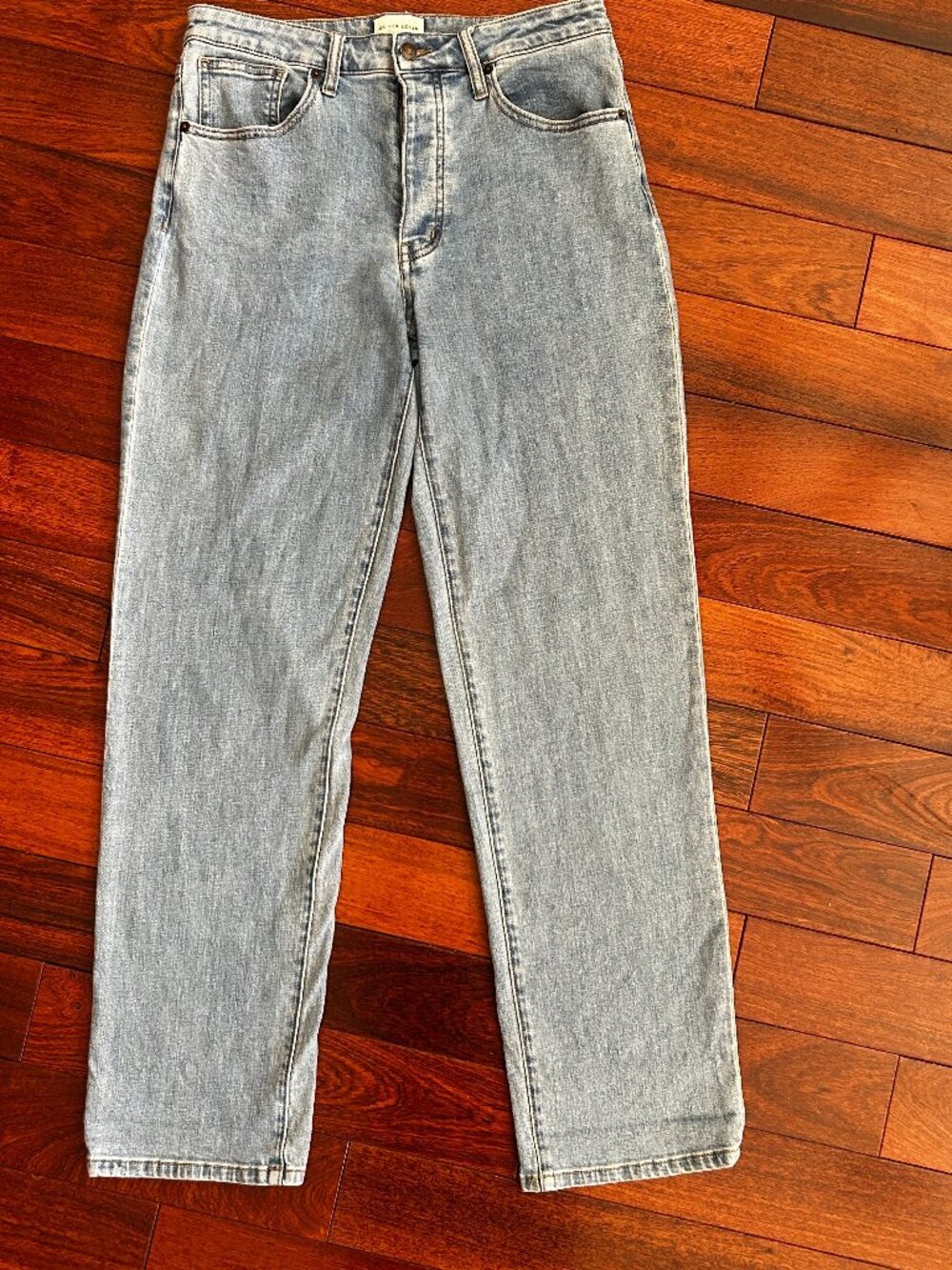Oliver Logan Mulberry Straight Leg Jeans Size 29 Light Wash Denim